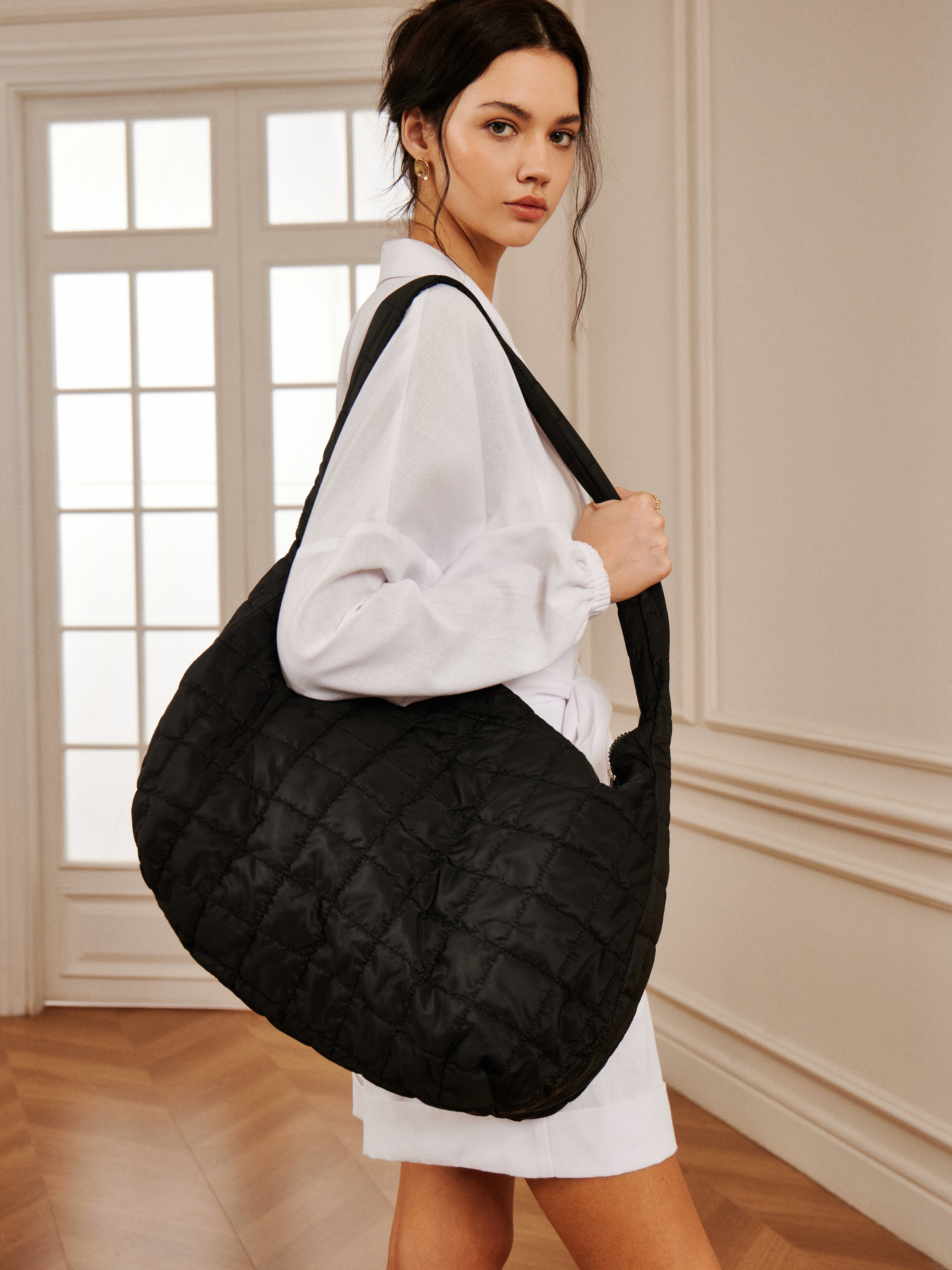 Ekose Büyük Puffer Omuz Çanta Siyah Bulut Model