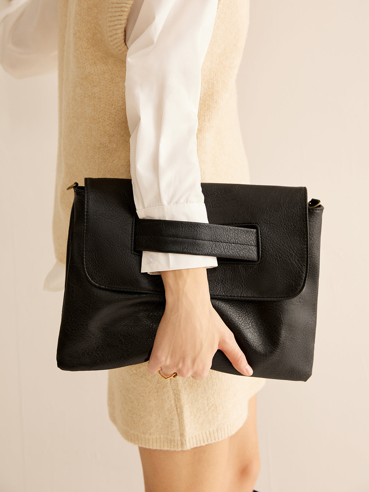 Büyük Kapasiteli Yumuşak Clutch Çantası Siyah