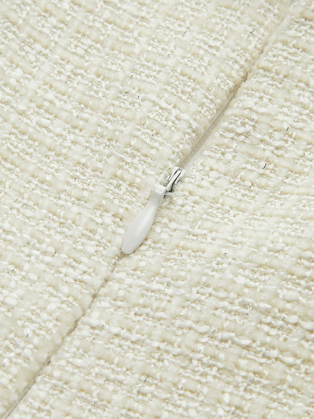 Tweed Kloş Askılı Elbise Beyaz Pliseli
