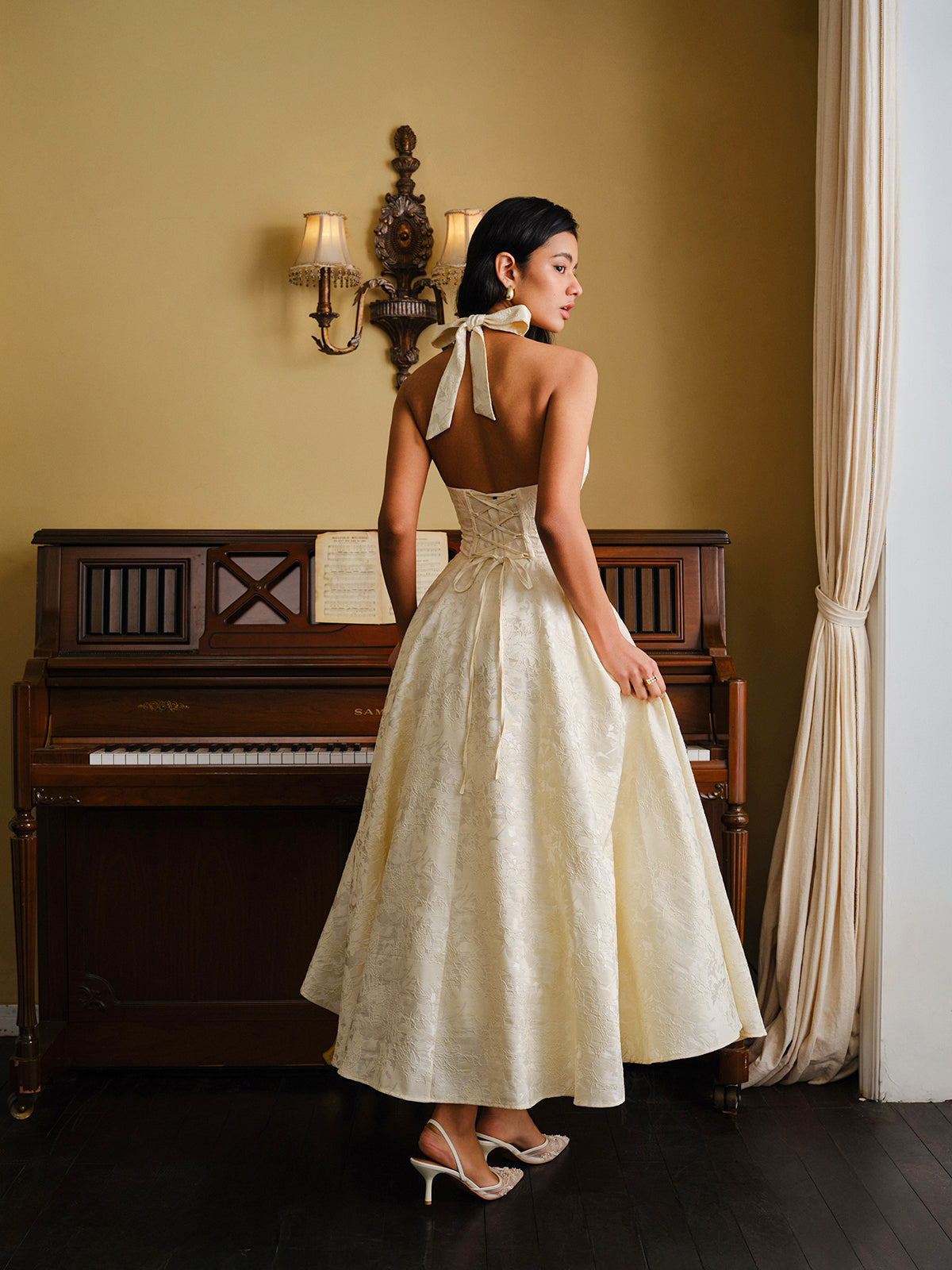 Solana Halter Yaka Maxi Elbise