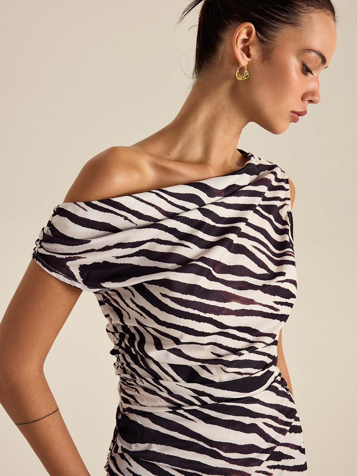 Zebra Desenli Omuz Açık Üst - 2. görünüm