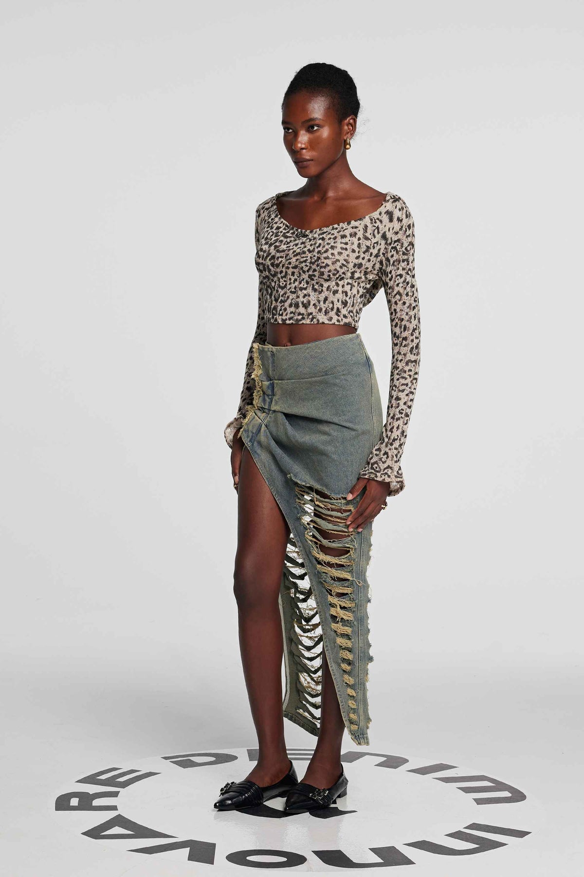 Delta Uzun Kollu Leopar Yırtık Crop Top
