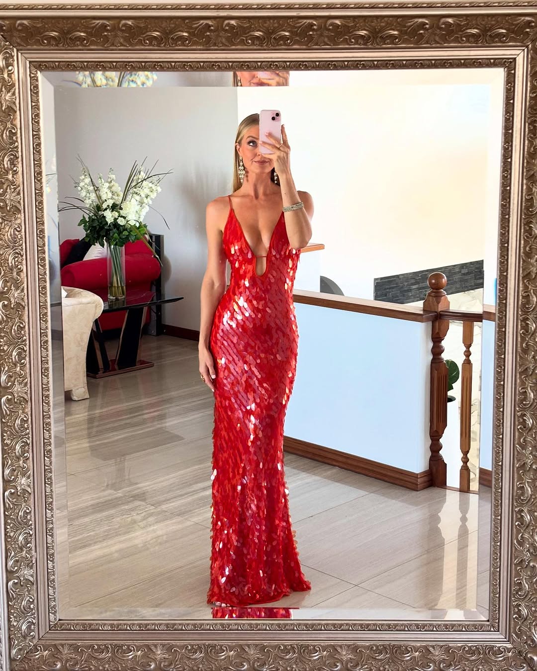 Kailani Payetli Maxi Elbise Kırmızı Derin V Yaka