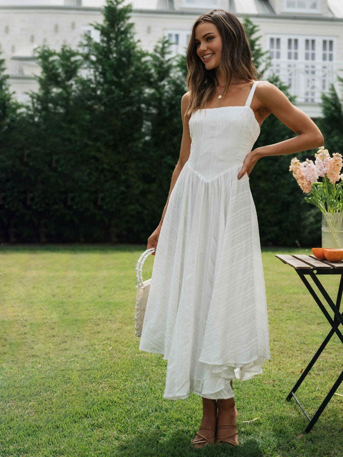 Romantik Pamuklu Uzun Askılı Elbise Beyaz Asimetrik