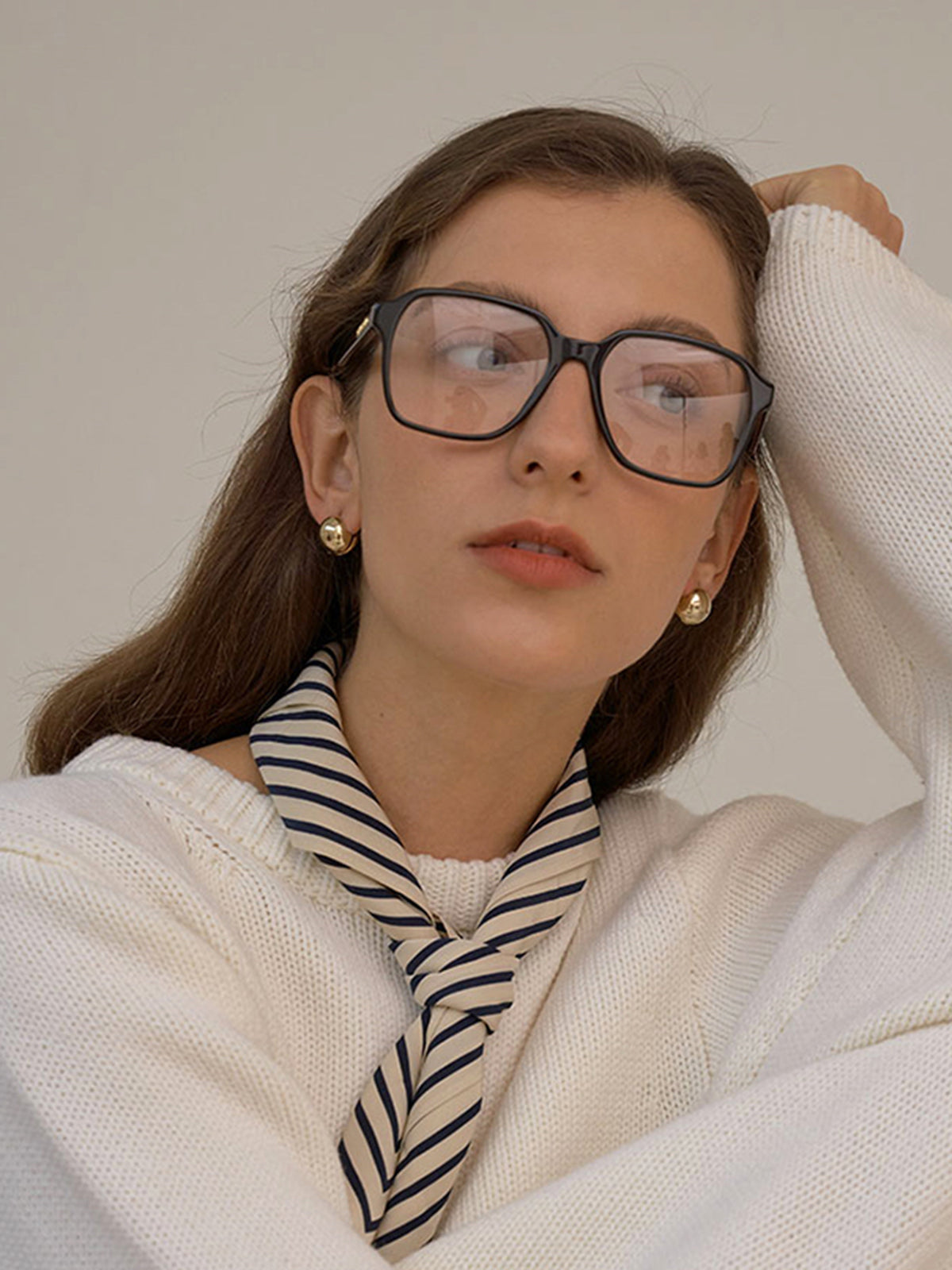 Altın Top Şeklinde Küpe Bakır Metal Elegant