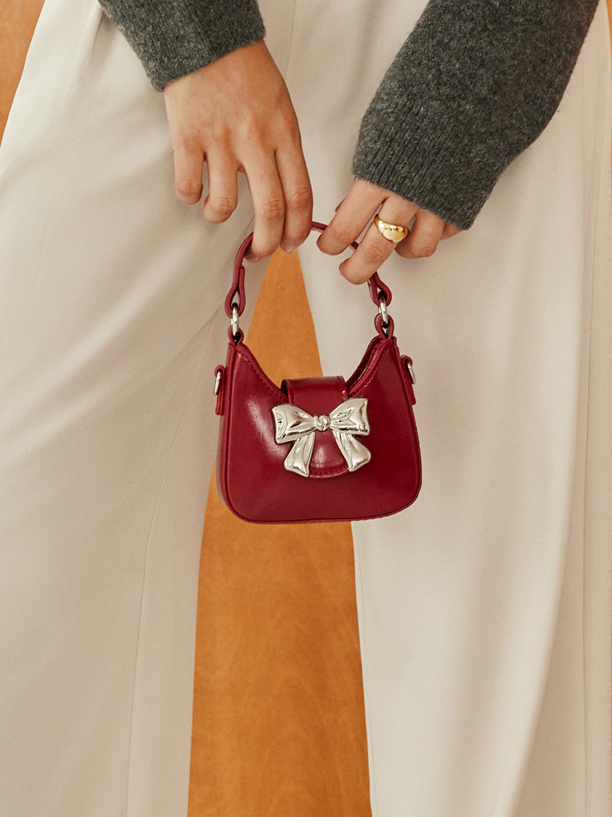 Kemer Pervazlı Mini Tote Çanta Bordo Altın Detaylı
