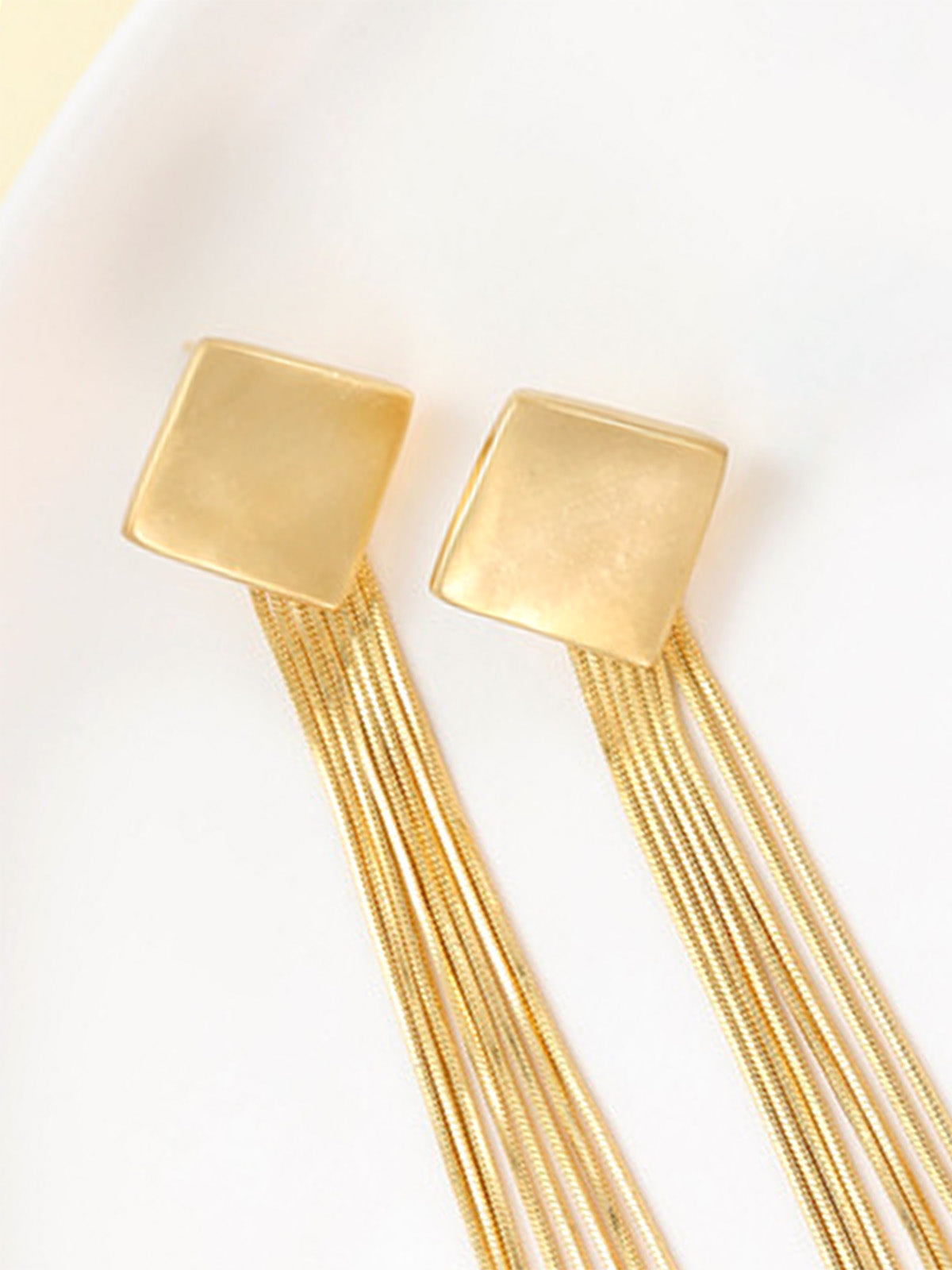Buzlu Romboid Püskül Küpe 14k Altın Kaplama