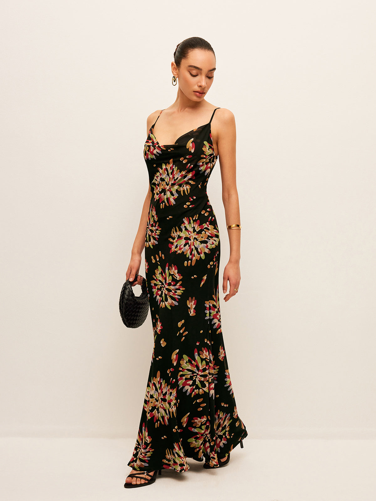 Boho Sırtı Bağlı Şifon Askılı Elbise