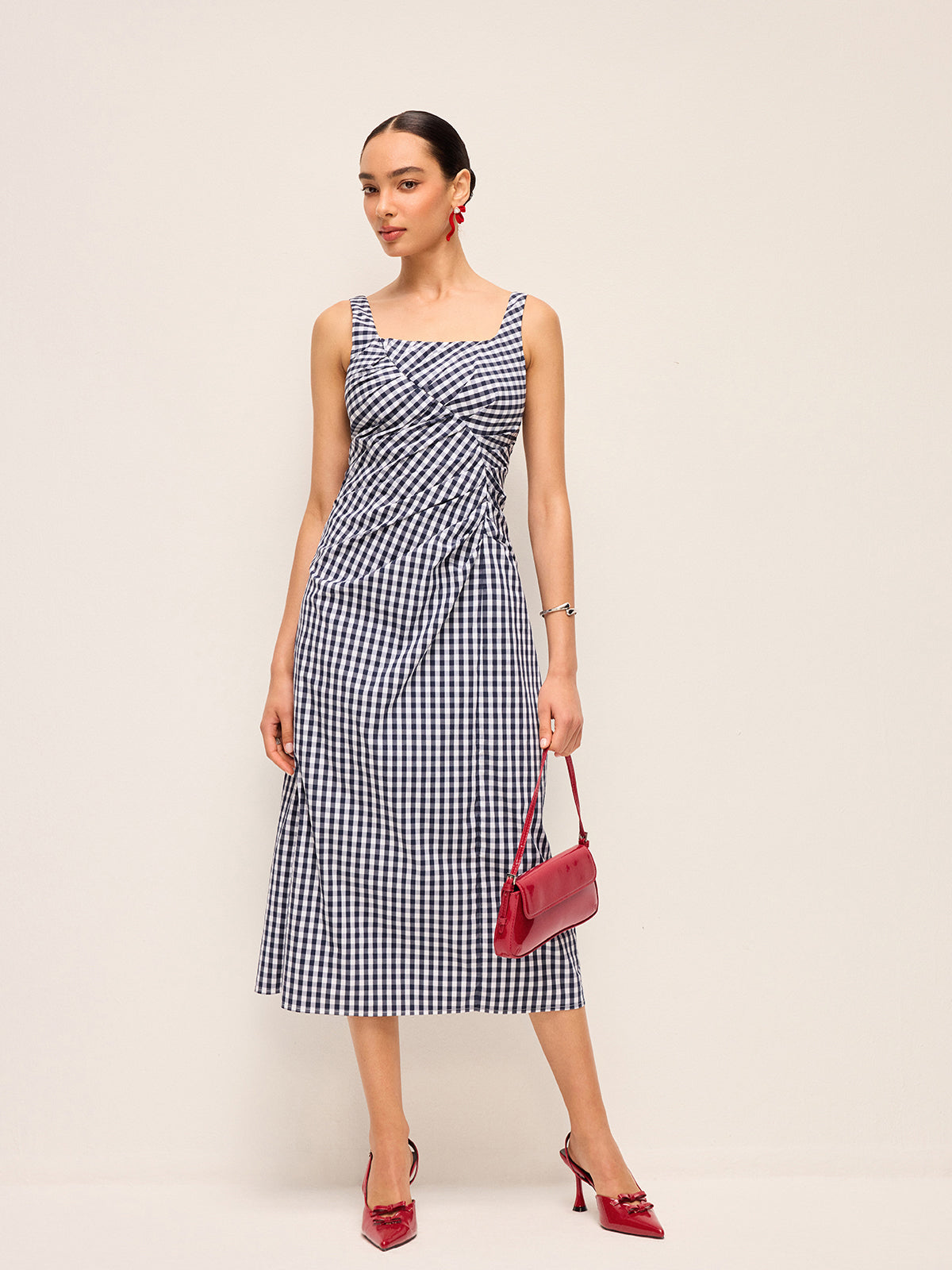 Asimetrik Pileli Kolsuz Gingham Elbise