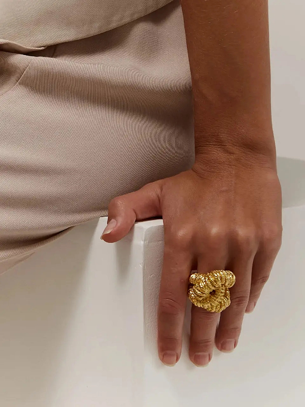 Altın Lavan Dokulu Yüzük Gold Tek Beden