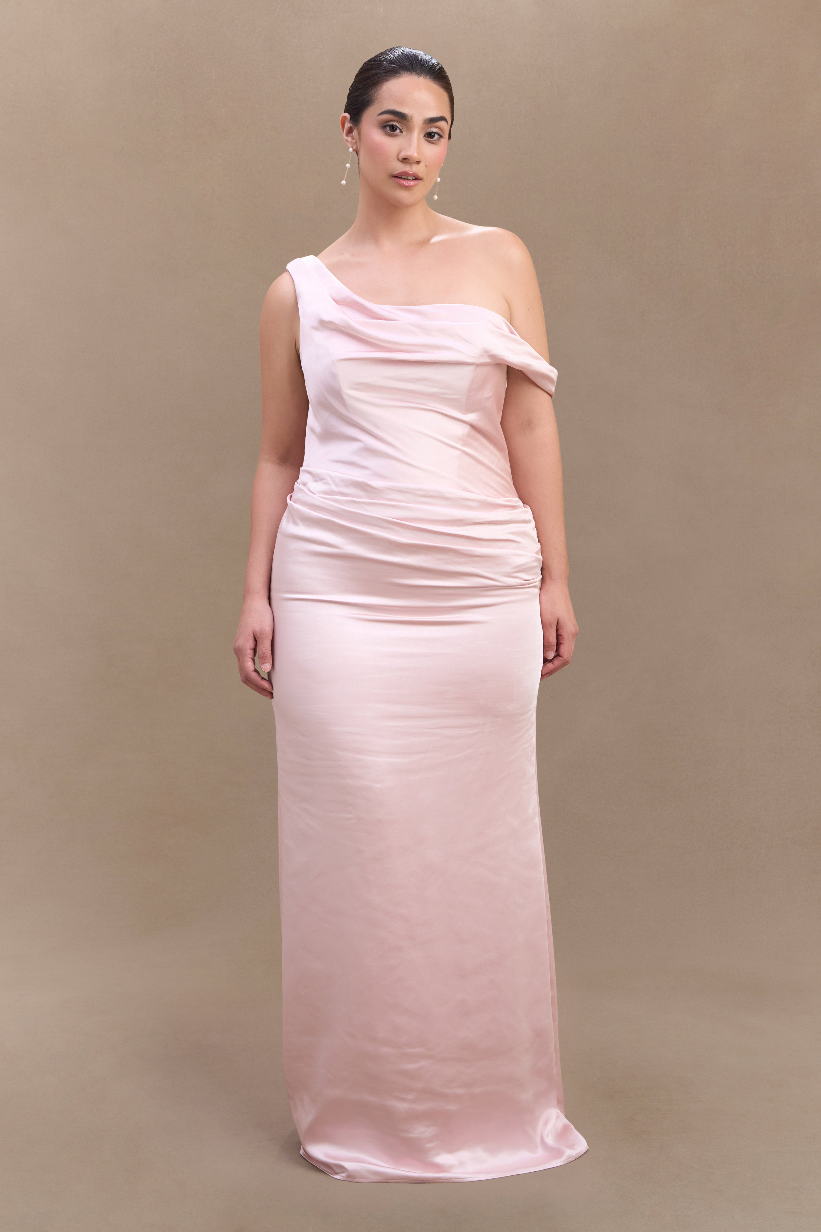 Dalia Düşük Omuzlu Saten Maxi Elbise - Soft Pembe