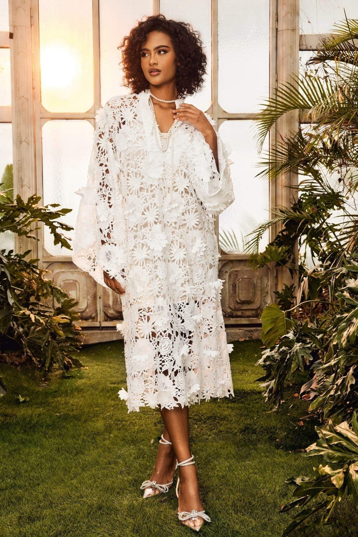 Eliza Çiçekli Dantelli Maxi Kaftan