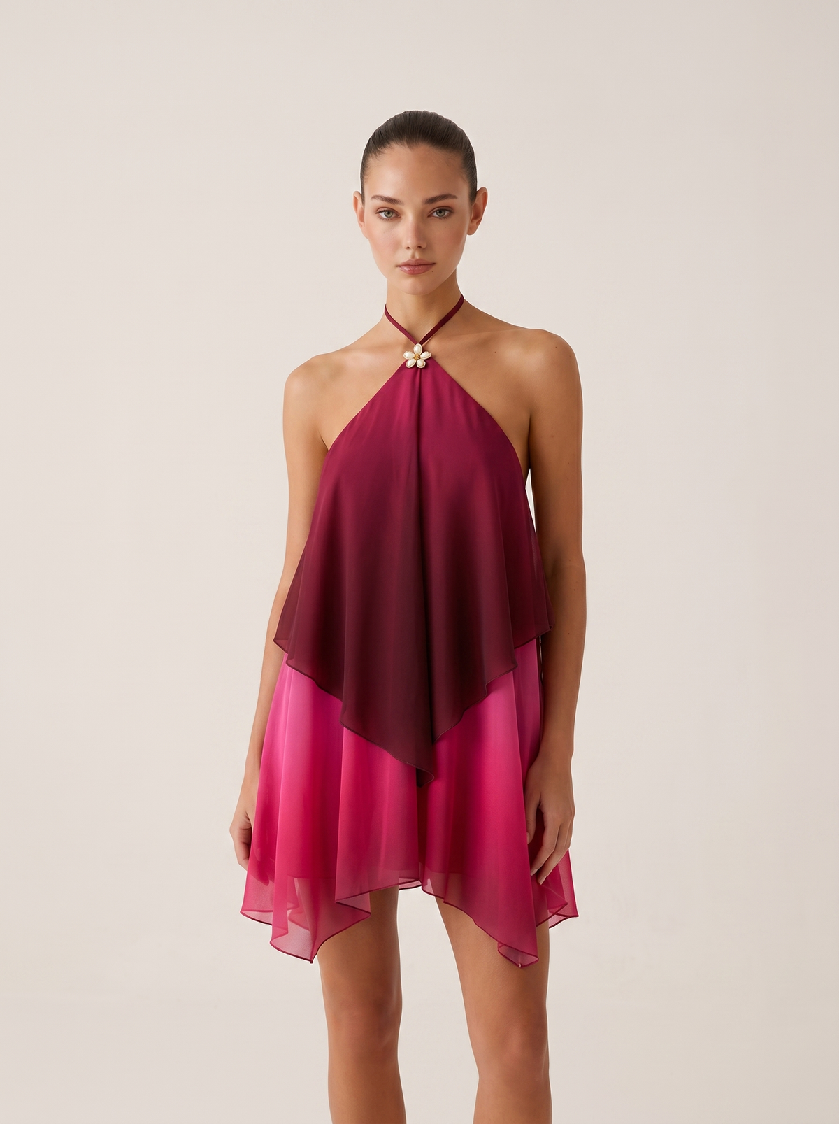 Halter Yaka Çiçek Aksesuarlı Mini Elbise