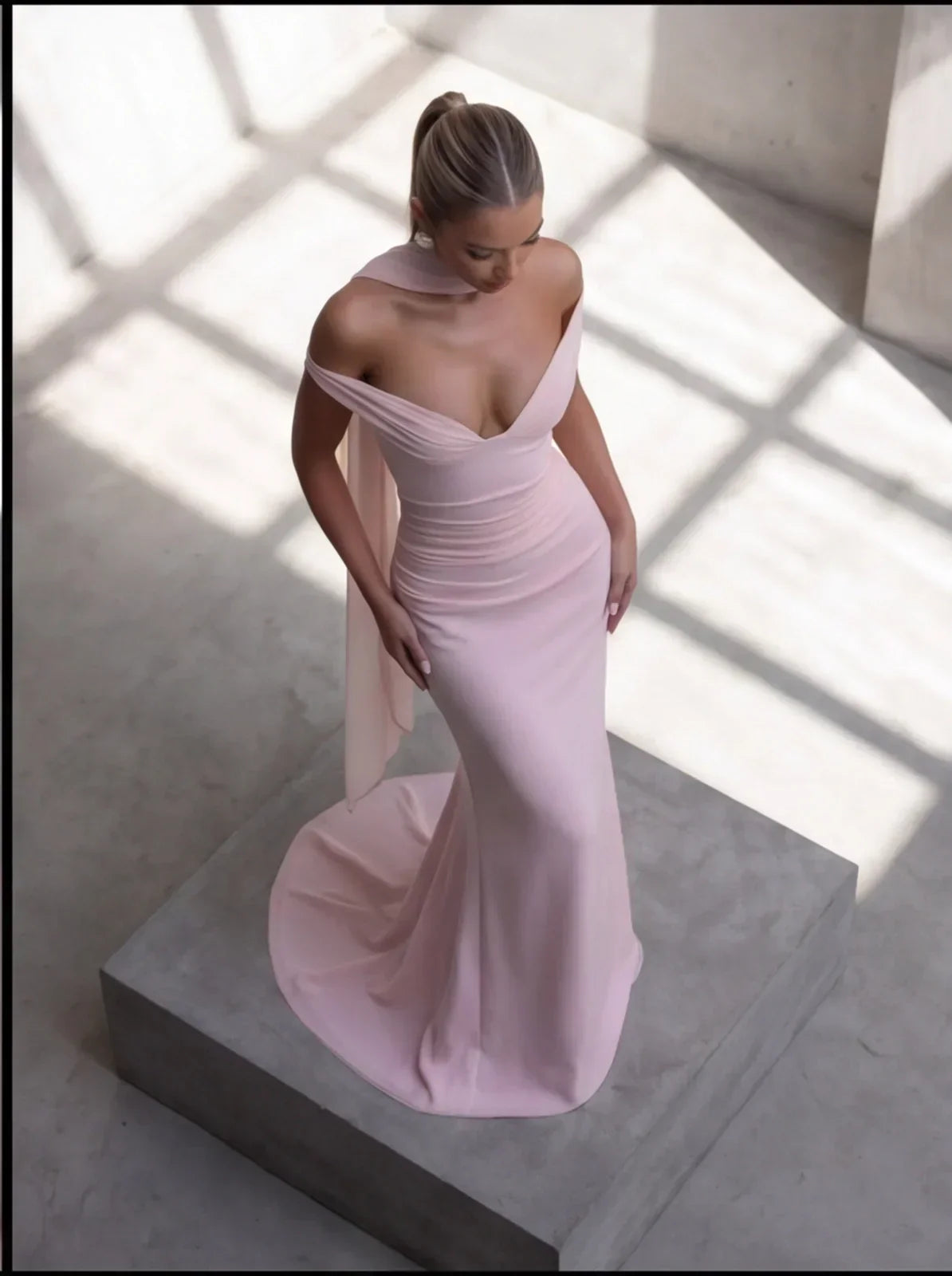 Omuz Detay Maxi Elbise- Pembe